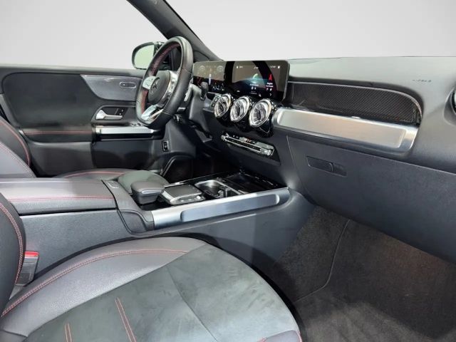 Mercedes-Benz GLB 200 AMG Line