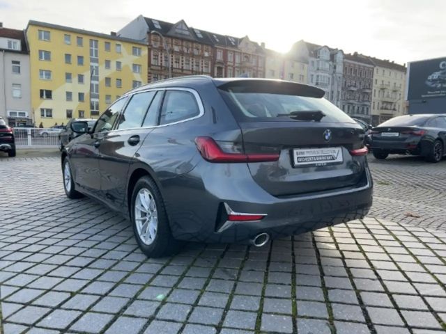 BMW 320 320d Luxury Line Touring