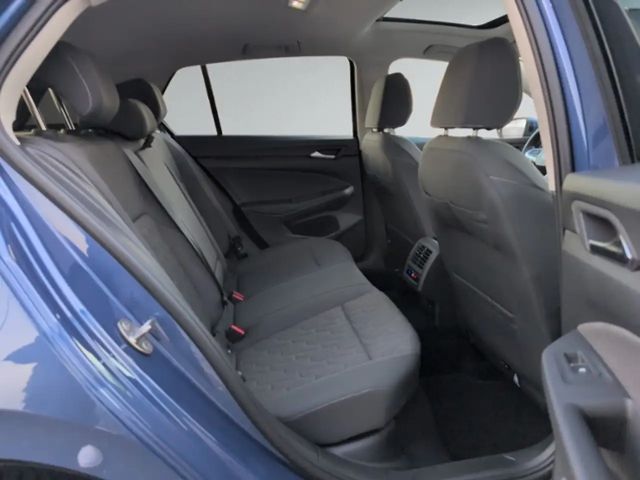 Volkswagen Golf 1.5 TSI Golf VIII Life