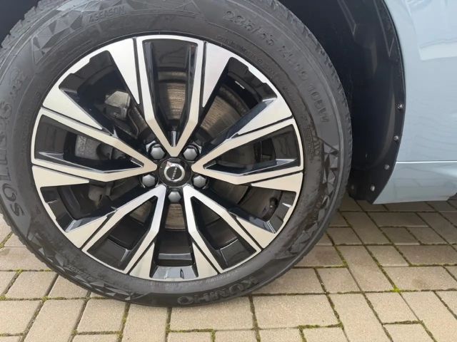 Volvo XC60 Dark Plus