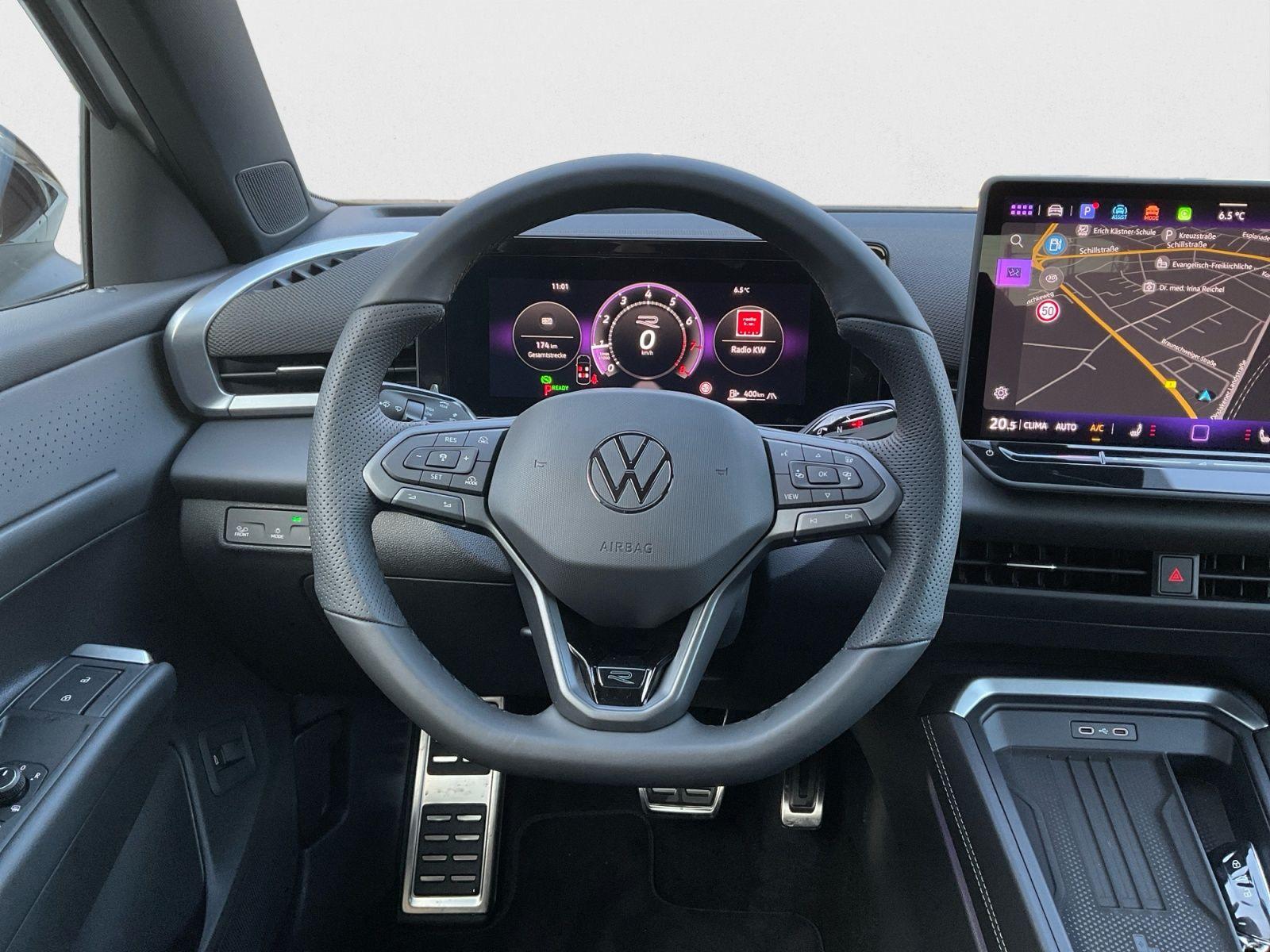 Volkswagen T-Roc 1.5 eTSI DSG R-Line