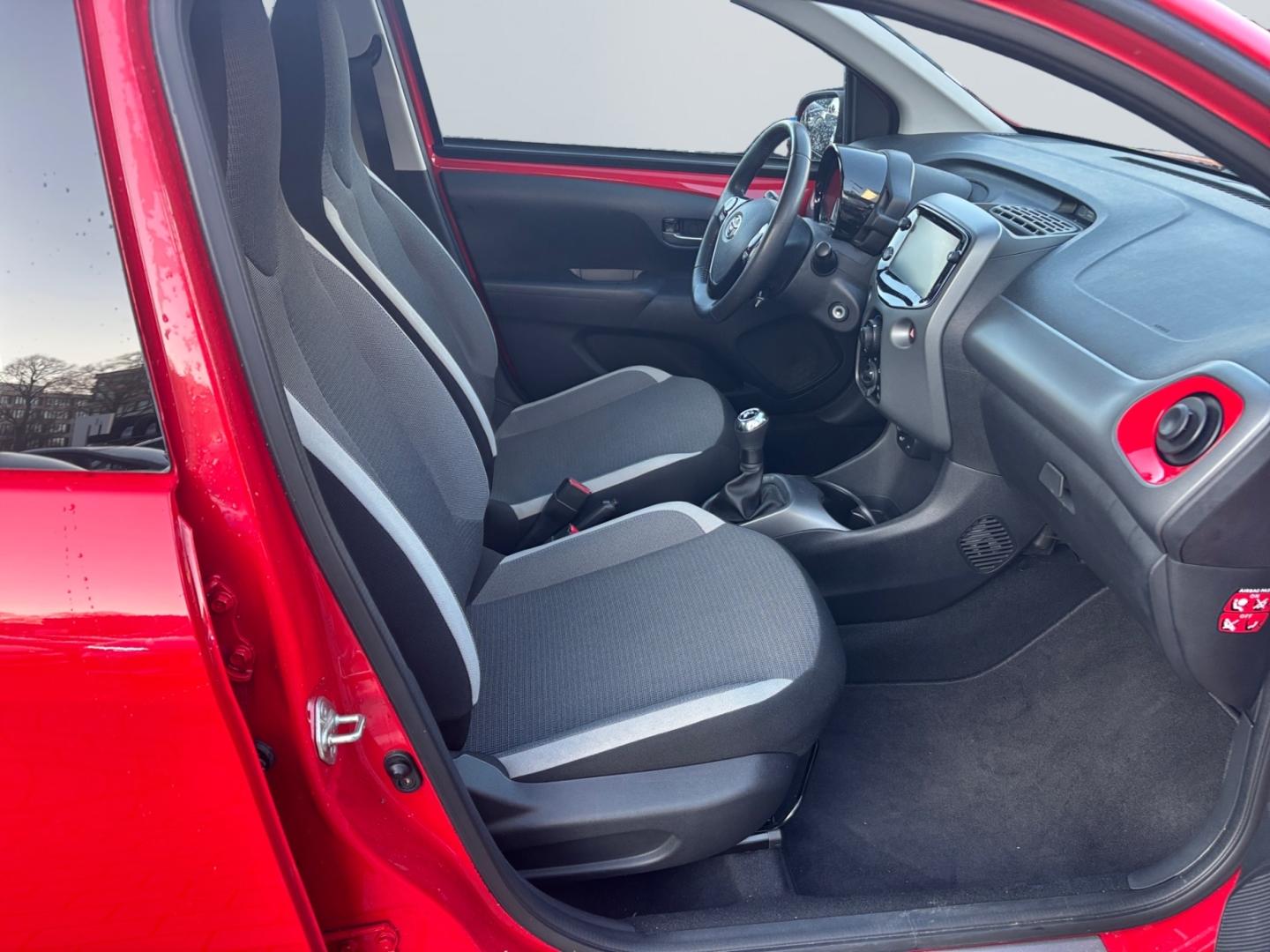 Toyota Aygo 5-deurs Play X-play