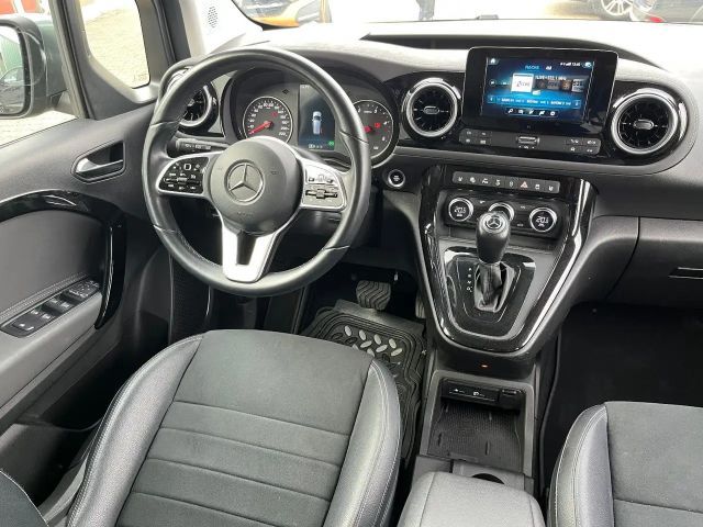 Mercedes-Benz T-Klasse EDITION 180d AUTOMATIK (8xRÄDER/NAVI)