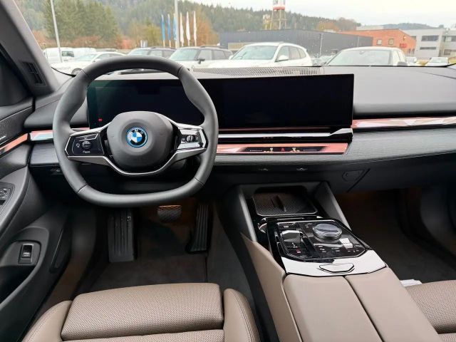 BMW i5 Touring
