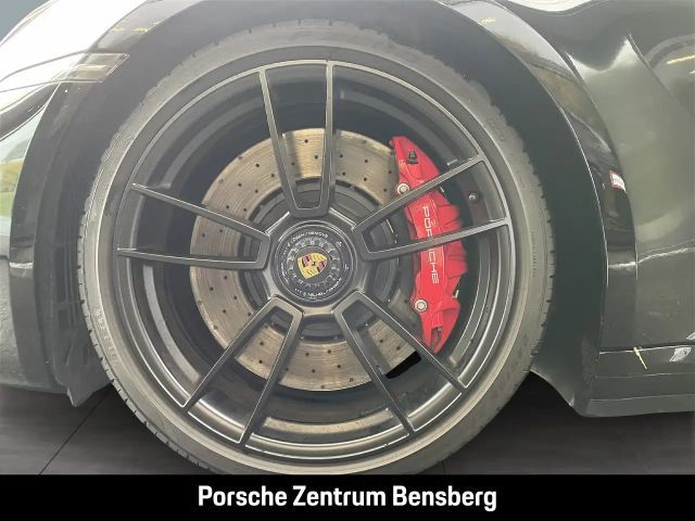 Porsche 992 4 Carrera Coupé GTS