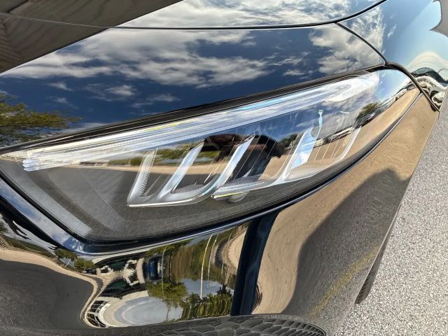 Mercedes-Benz A 180 Hatchback Progressive