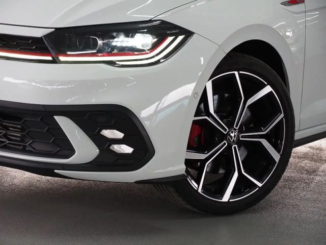 Volkswagen Polo 2.0 TSI DSG GTI IQ.Drive