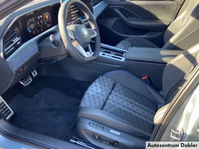 Volkswagen Passat 4Motion R-Line Variant