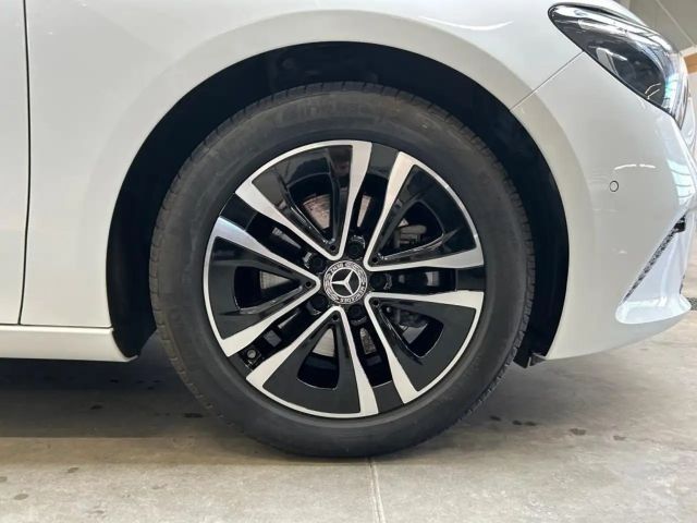 Mercedes-Benz B 180 Progressive