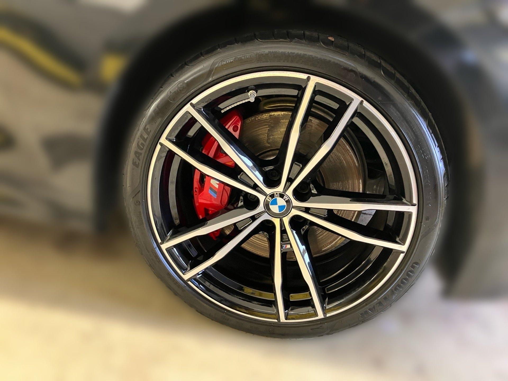 BMW 330 330i Sedan xDrive