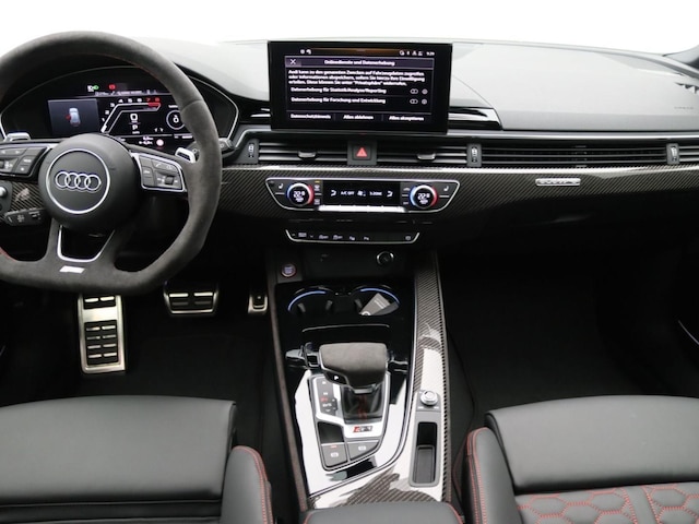 Audi RS4 Avant Quattro