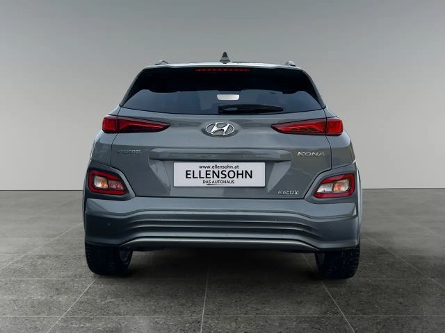 Hyundai Kona 64 kWh Electric