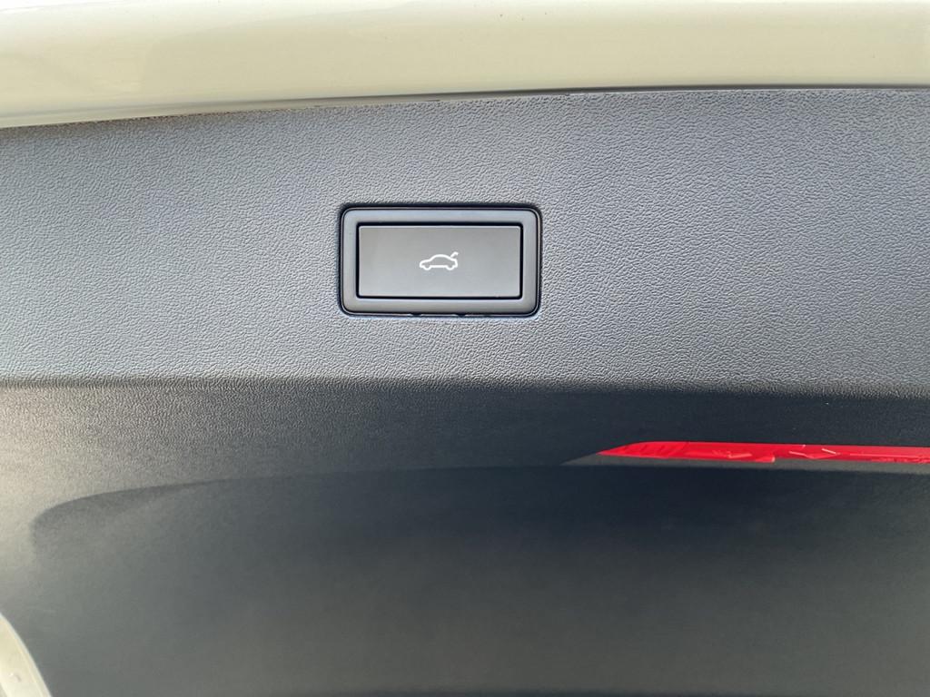 Volkswagen Tayron 2.0 TDI 4Motion DSG R-Line