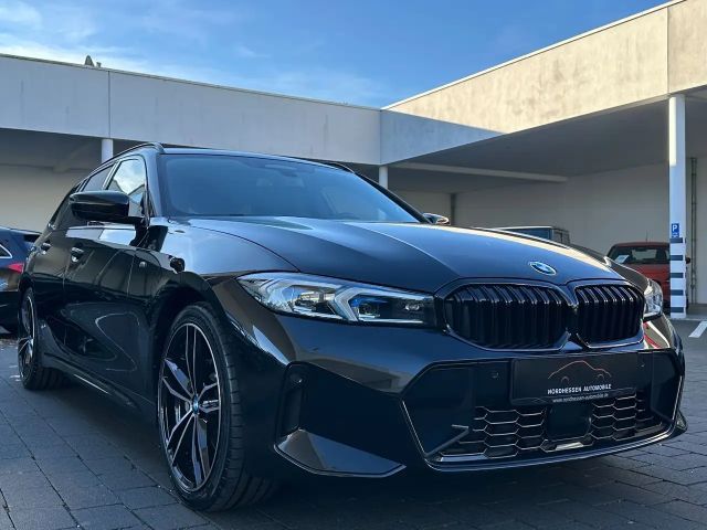 BMW 330 330i M-Sport Touring xDrive