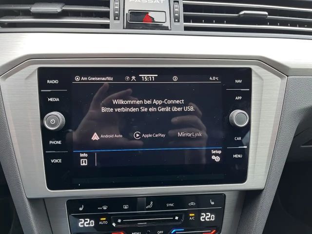 Volkswagen Passat 1.5 TSI DSG Variant