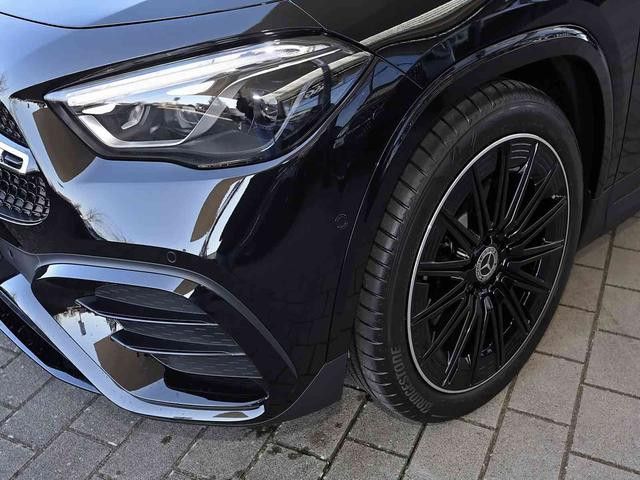 Mercedes-Benz GLA 200 AMG Line