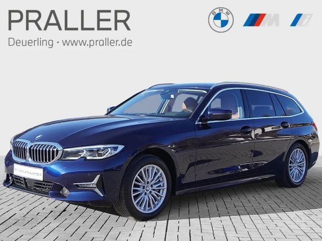 BMW 330 330d Luxury Line Touring xDrive