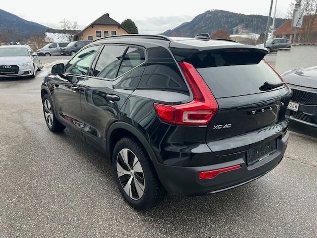 Volvo XC40 Dark Plus