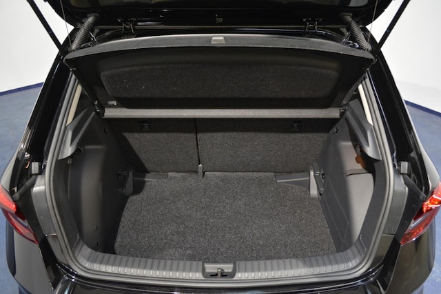 Skoda Fabia Fabia Essence 1,0l MPI, LED, PDC hinten, Lane