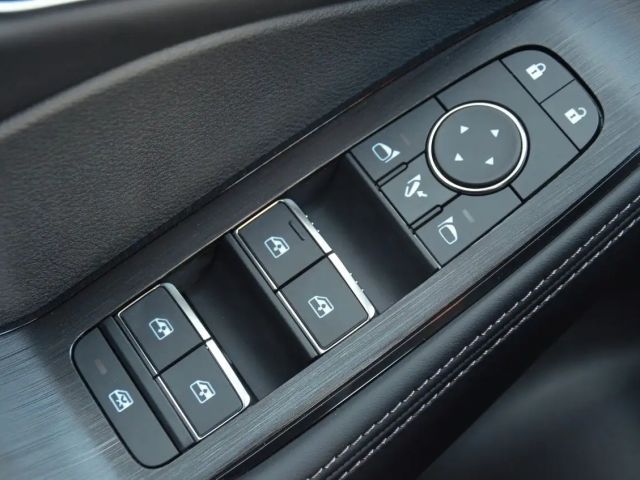 Nissan X-trail MHEVTekna X-Tronic 20"