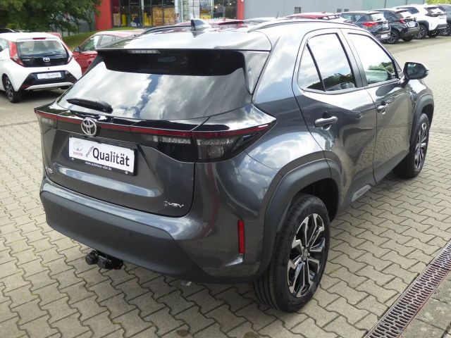 Toyota Yaris Cross 1.5H Teamplayer+Winter+Safety-Paket + AHK