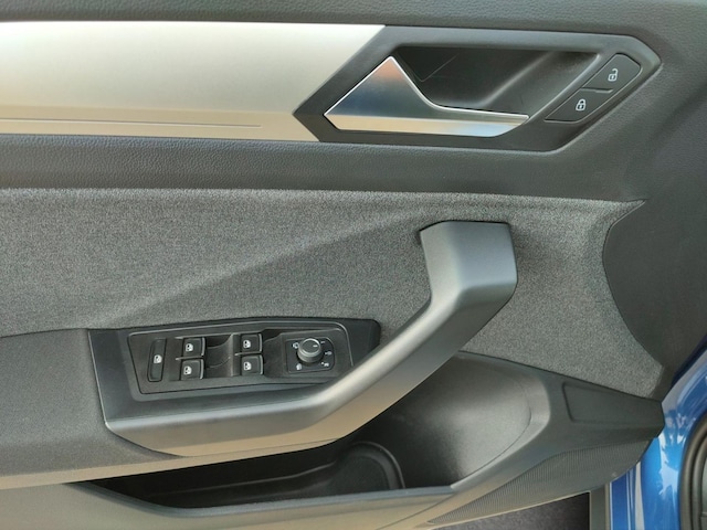 Volkswagen T-Roc 1.5 TSI DSG Move