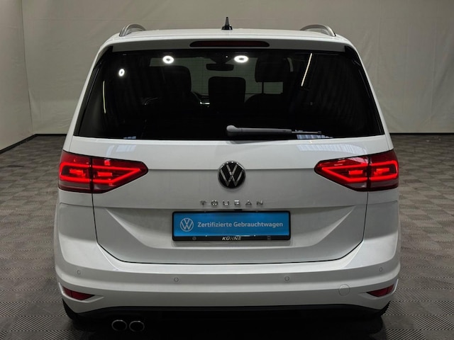 Volkswagen Touran 2.0 TDI DSG Highline Style