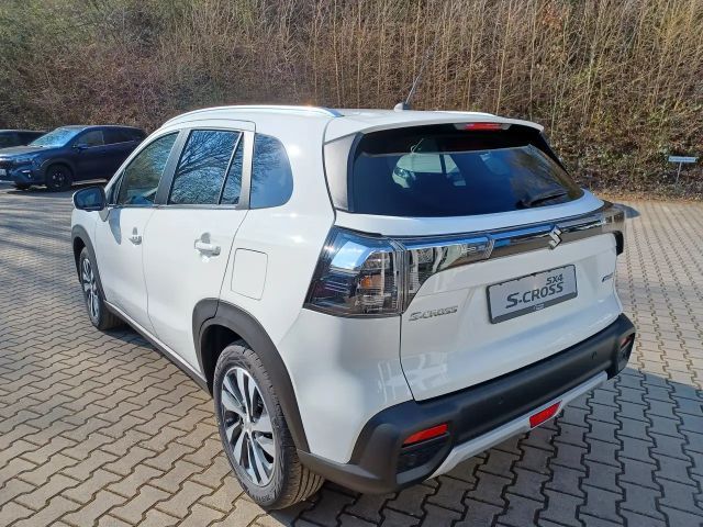 Suzuki S-Cross AllGrip Hybrid