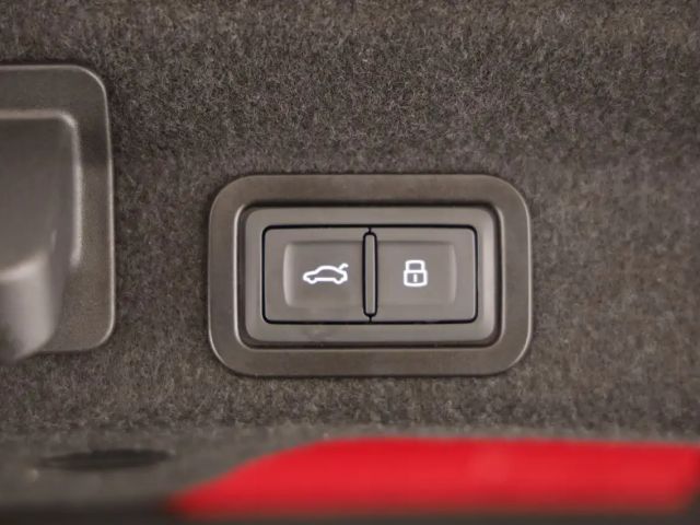 Audi A6 50 TFSI Hybride Quattro Sedan