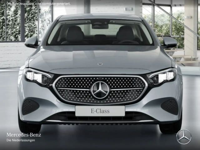 Mercedes-Benz E 200 AVANTGARDE Sedan