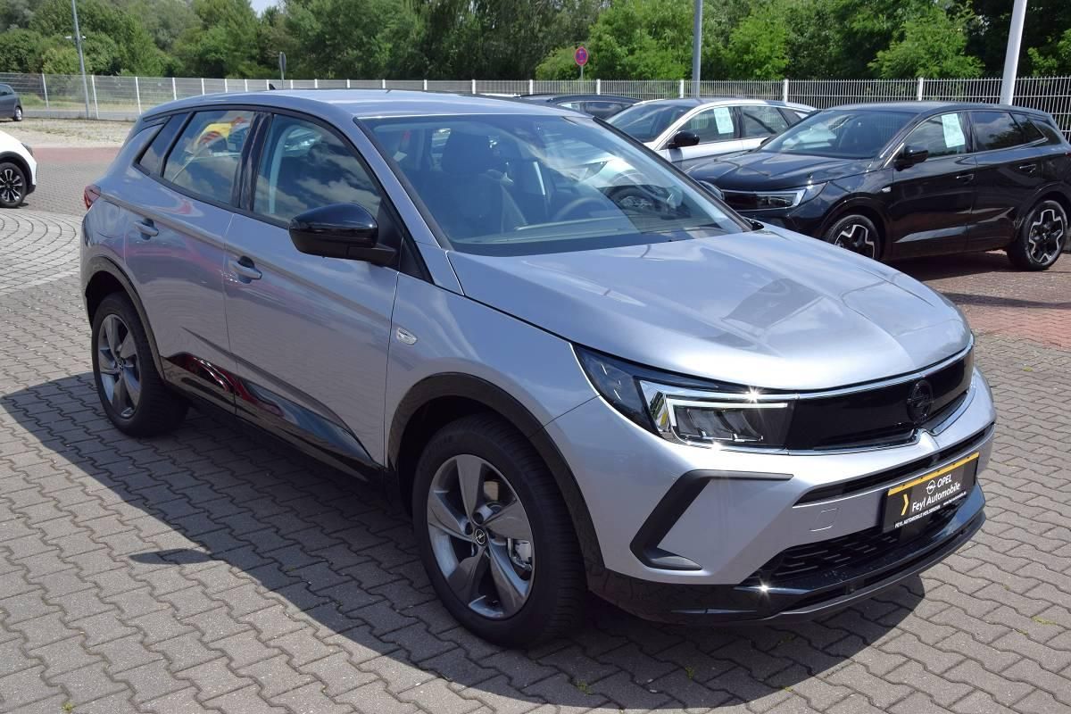 Opel Grandland 1.2 Turbo Turbo