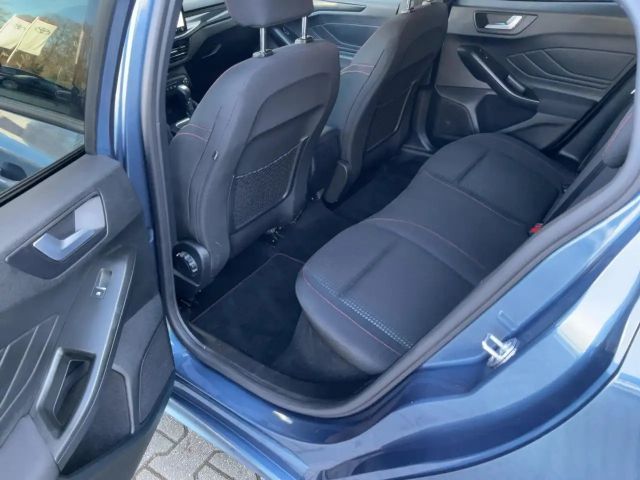 Ford Focus ST Line Wagon