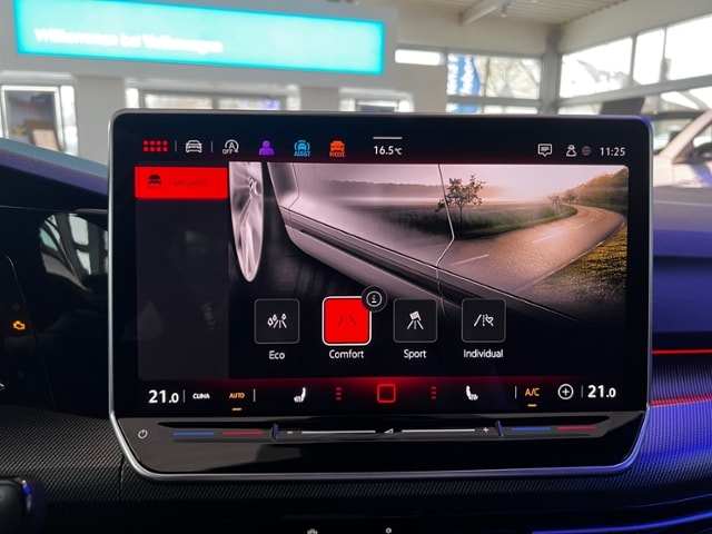 Volkswagen Golf Golf VIII Style