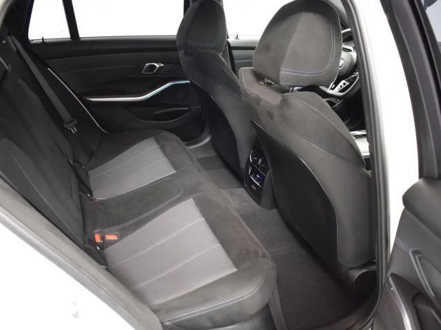 BMW 318 318i M-Sport Touring