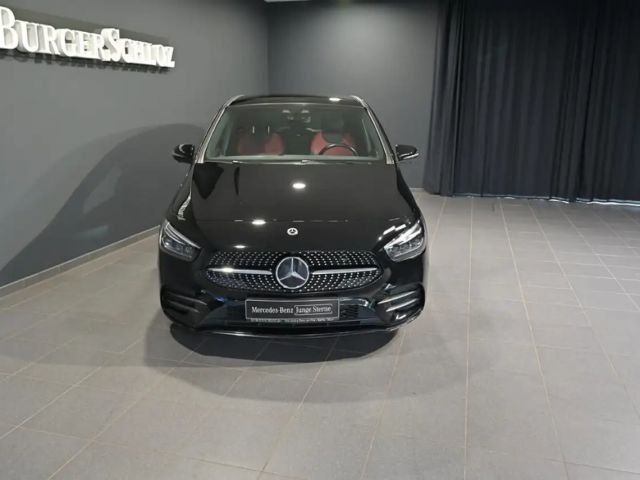 Mercedes-Benz B 200 AMG Line B 200 d
