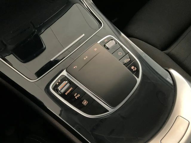 Mercedes-Benz GLC 300 4MATIC