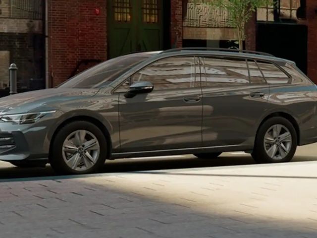 Volkswagen Golf Life Variant