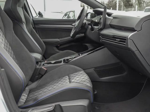 Volkswagen Golf 2.0 TSI Golf VIII Variant