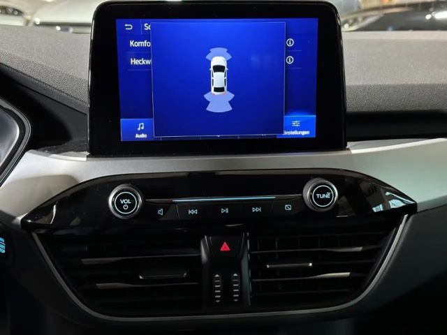 Ford Kuga Cool & Connect