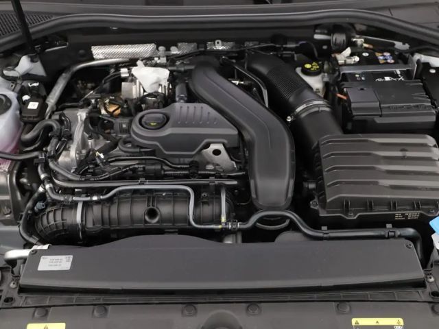 Audi A3 30 TFSI Sedan