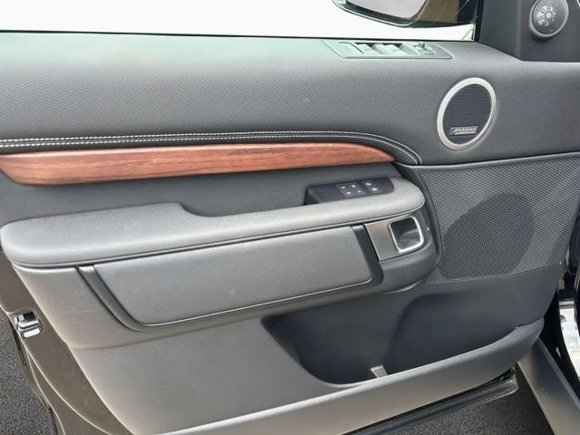 Land Rover Discovery Dynamic HSE