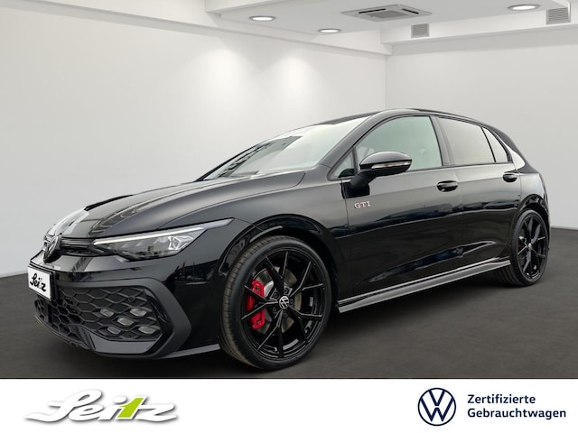 Volkswagen Golf 2.0 TSI Golf VIII