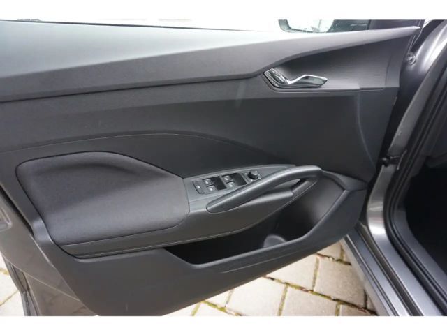 Skoda Fabia 1.0 TSI Tour