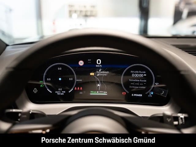 Porsche Panamera 4 E-Hybrid