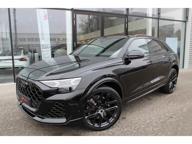 Audi RS Q8 Quattro