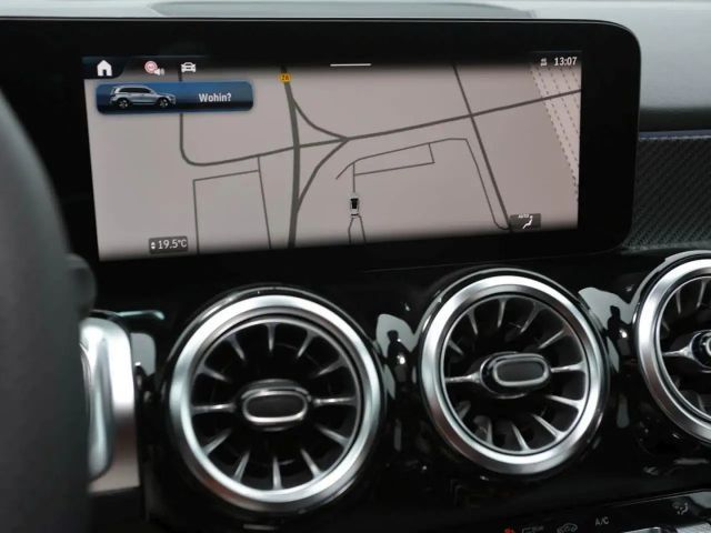 Mercedes-Benz GLB 200 AMG Line