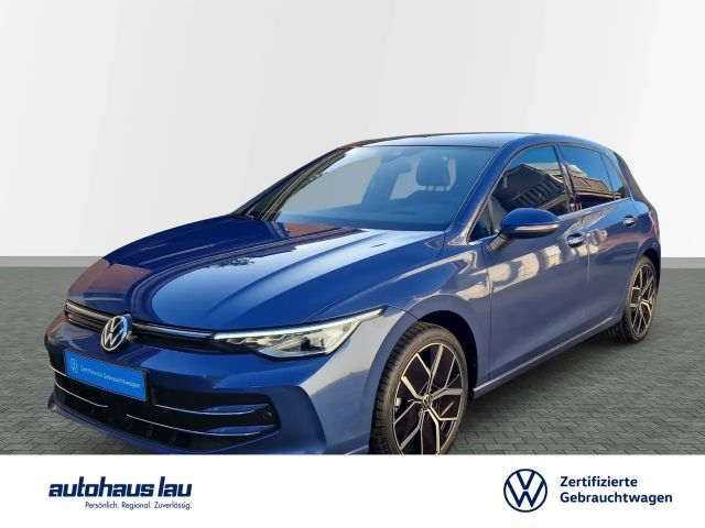 Volkswagen Golf 1.5 eTSI Golf VIII