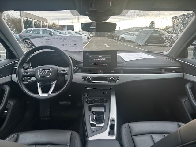 Audi A4 40 TDI Quattro S-Tronic Sedan