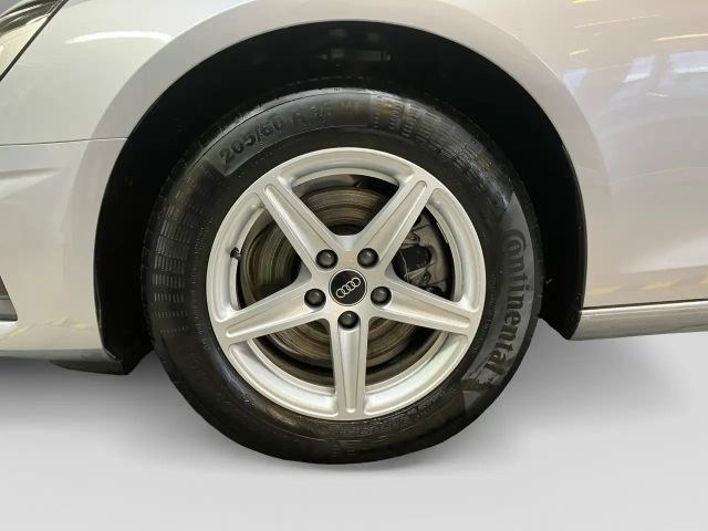 Audi A4 30 TDI S-Tronic
