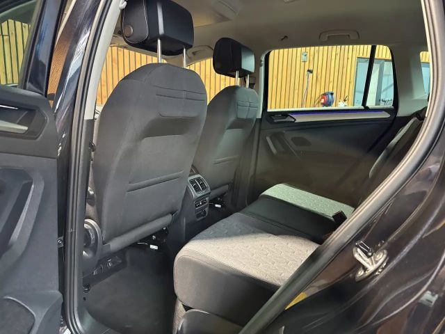 Volkswagen Tiguan DSG Move